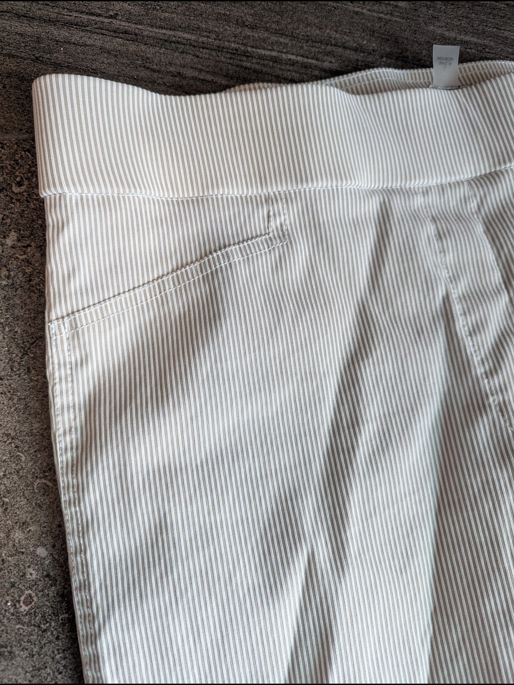 Anne Klein Beige and White Pinstripe Pants with Gold Accent